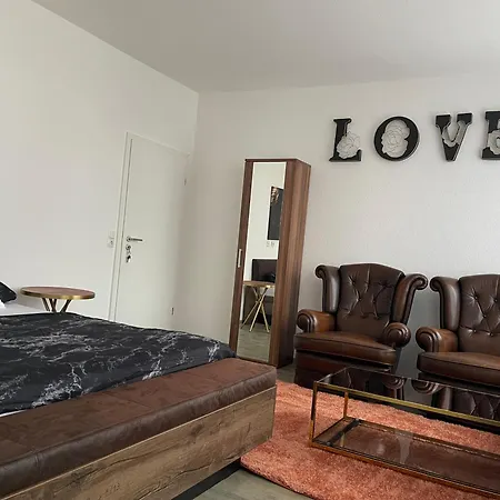 Apartment 5 Bedroom In Center Perfect For Groups And Families Kassel