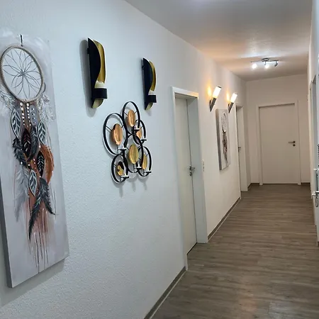 5 Bedroom In Center Perfect For Groups And Families Apartment