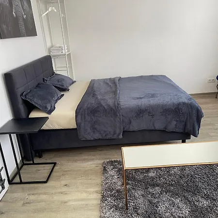 5 Bedroom In Center Perfect For Groups And Families Kassel