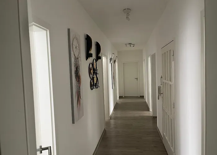 5 Bedroom In Center Perfect For Groups And Families Apartman Kassel
