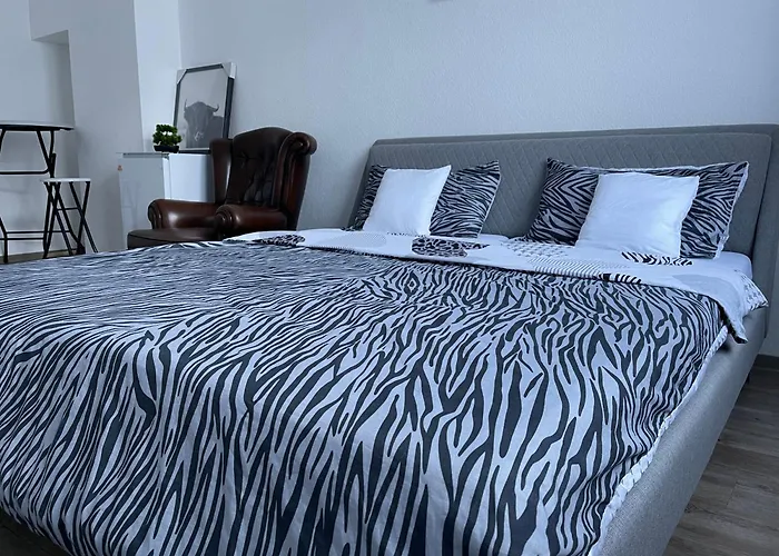 5 Bedroom In Center Perfect For Groups And Families Apartman *