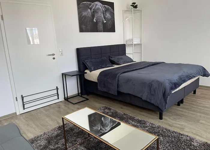 Apartman 5 Bedroom In Center Perfect For Groups And Families Kassel